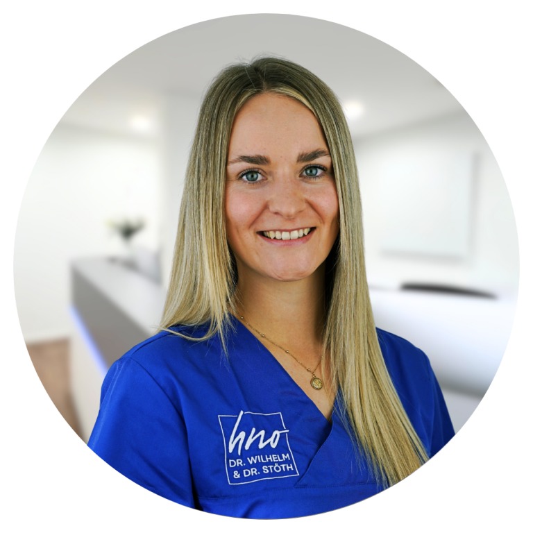 Praxismanagerin Hanna Seubert in der HNO Praxis Dr. Wilhelm im Gesundheitszentrum Karlstadt Hanna Seubert, Medizinische Fachangestellte und Praxismanagerin bei HNO Dr. Wilhelm in Karlstadt